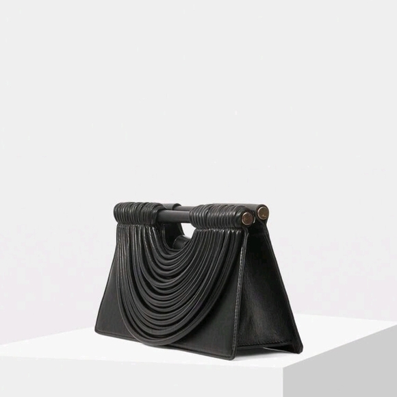 Elegant Black Clutch Bag - Picture 3 of 4
